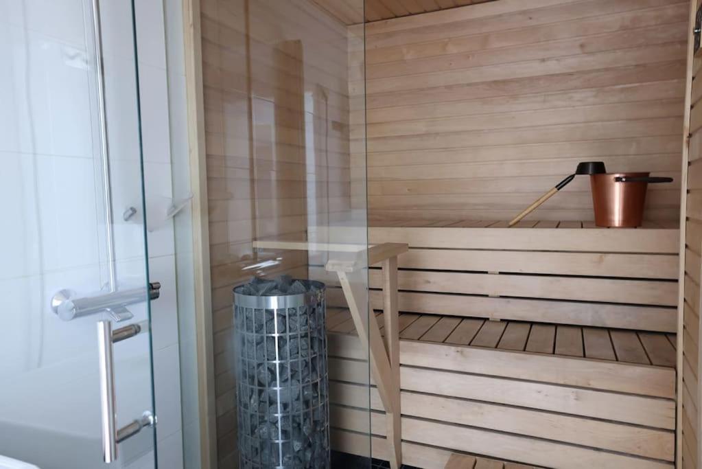 Poista 2Ndhomes Unique 35M2 Studio Penthouse With Sauna & Balcony Helsinki Buitenkant foto